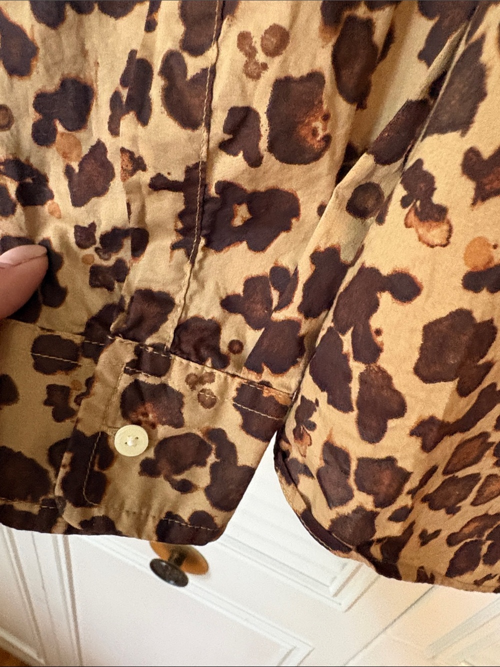 GAP Leopard-Print Button Front Shirt - Brown & Tan Size Medium - Picture 5 of 7